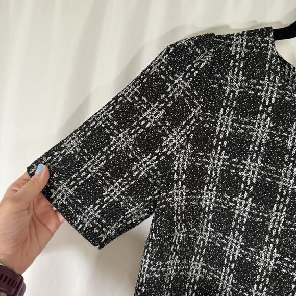 LOFT Dress Women's Small Black White Plaid Short Sleeve Round Neck Zip Back - Picture 4 of 10